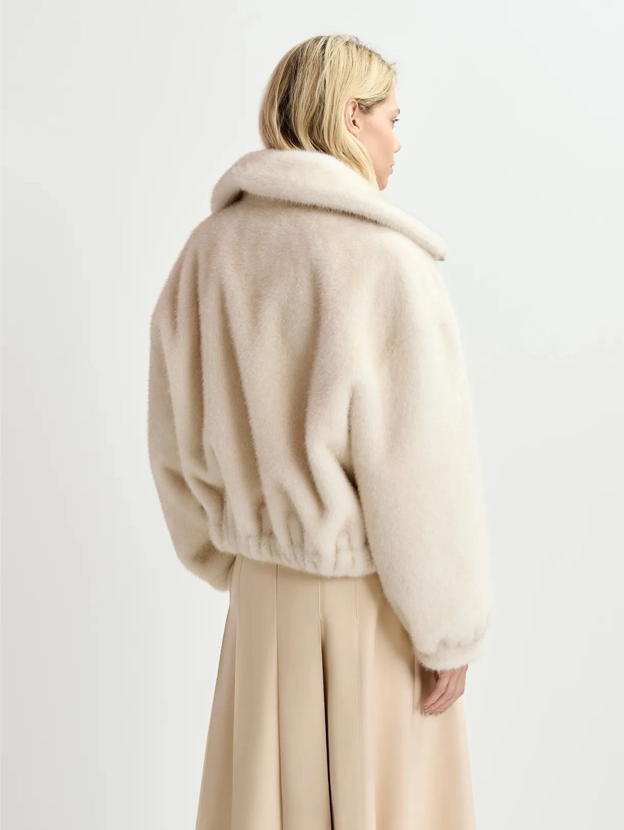 Bomber in Eco Fur White