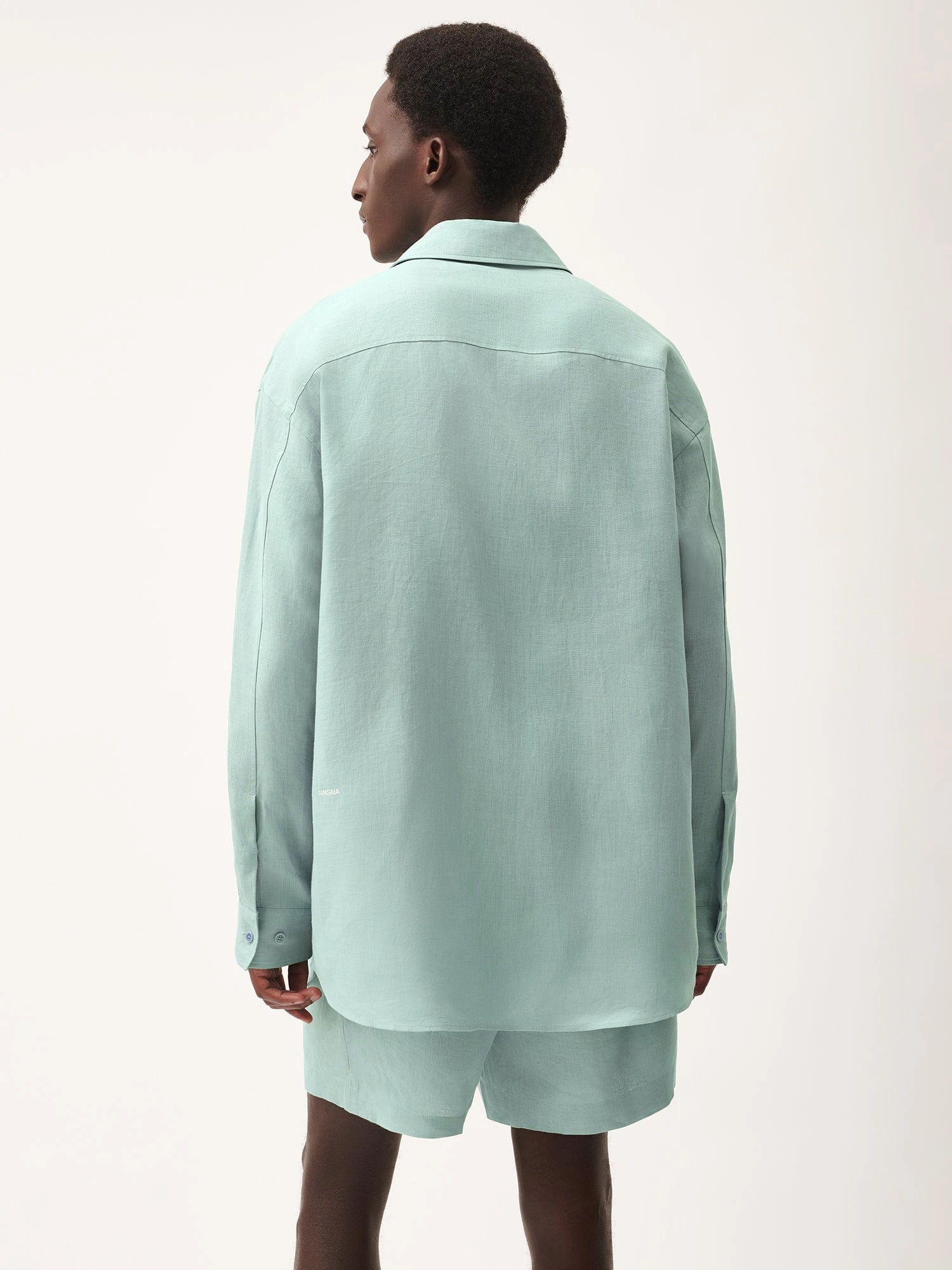 Mens DNA Aloe Linen Collared Long Sleeve Shirt—eucalyptus blue