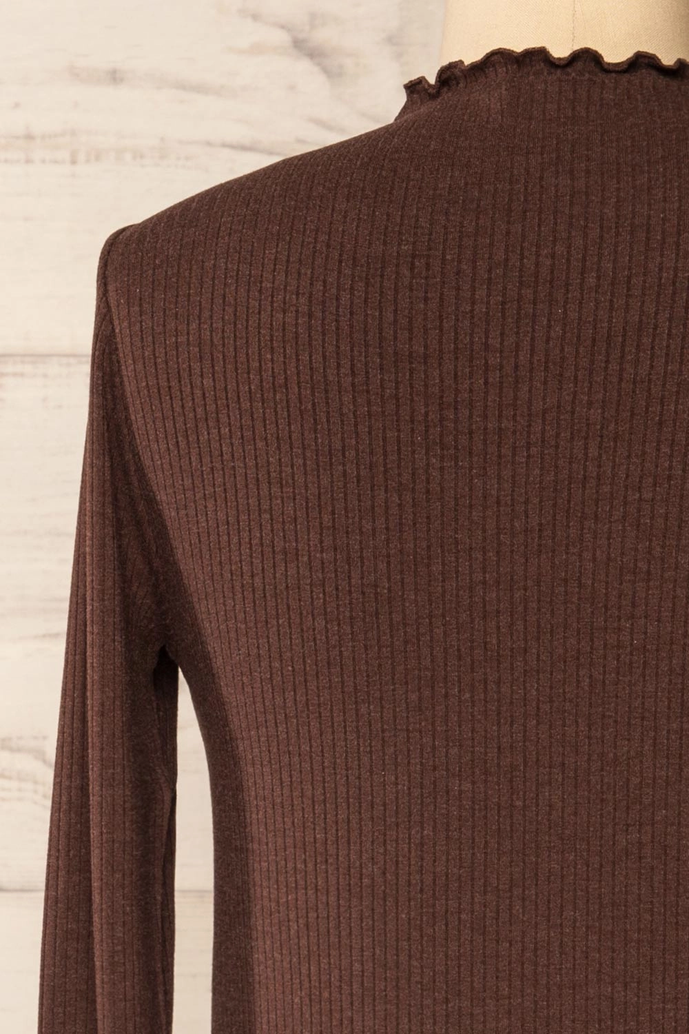 Palencia Brown | Ribbed Long Sleeve Top w/ Frills