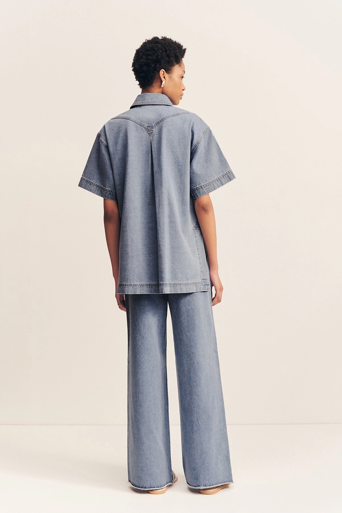 STELLA SHORT SLEEVE SHIRT - MID BLUE